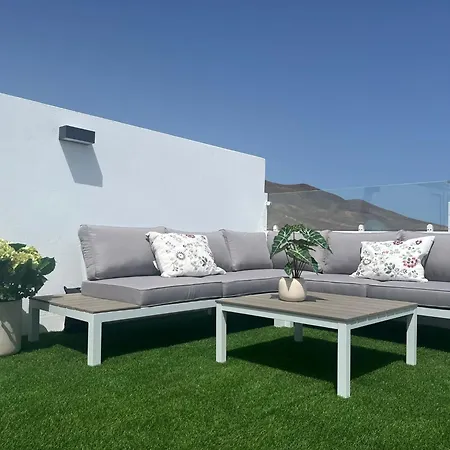 Vila Serena Homes By Livvo *