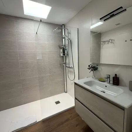 Serena Homes By Livvo Villa *