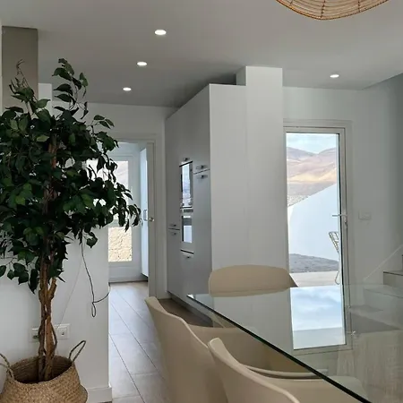 Serena Homes By Livvo Villa