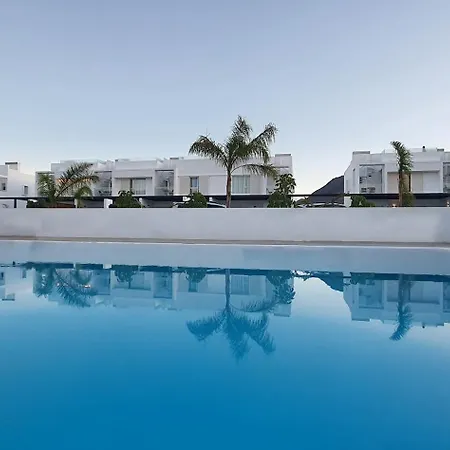 Serena Homes By Livvo Villa Playa Blanca (Lanzarote)