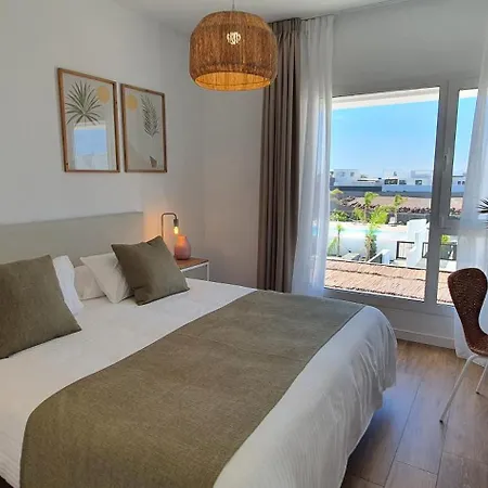 Serena Homes By Livvo *