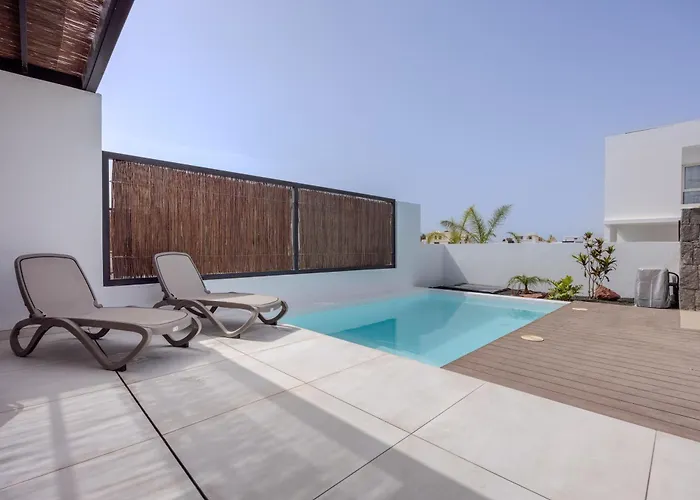 Serena Homes By Livvo *