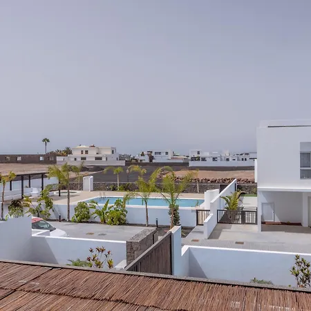 Serena Homes By Livvo Playa Blanca (Lanzarote)