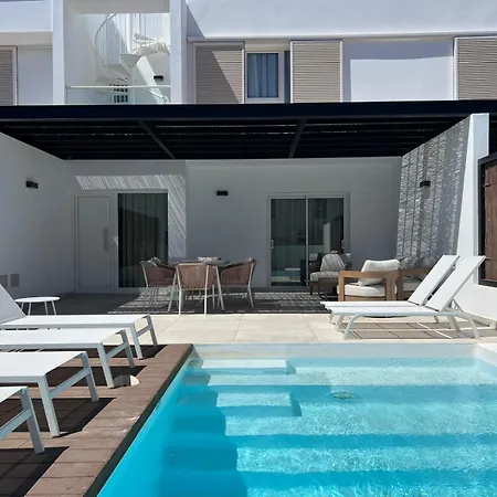 Serena Homes By Livvo Playa Blanca (Lanzarote)