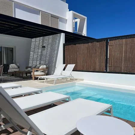 Serena Homes By Livvo *