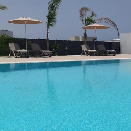 Serena Homes By Livvo *