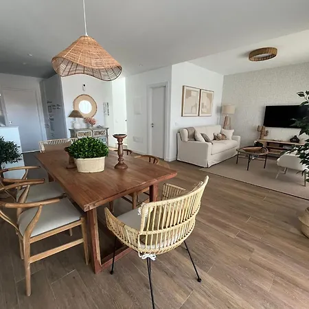 Serena Homes By Livvo *