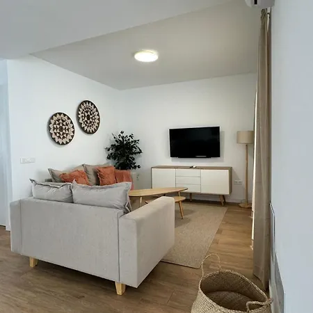 Villa Serena Homes By Livvo *