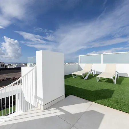 Villa Serena Homes By Livvo Playa Blanca