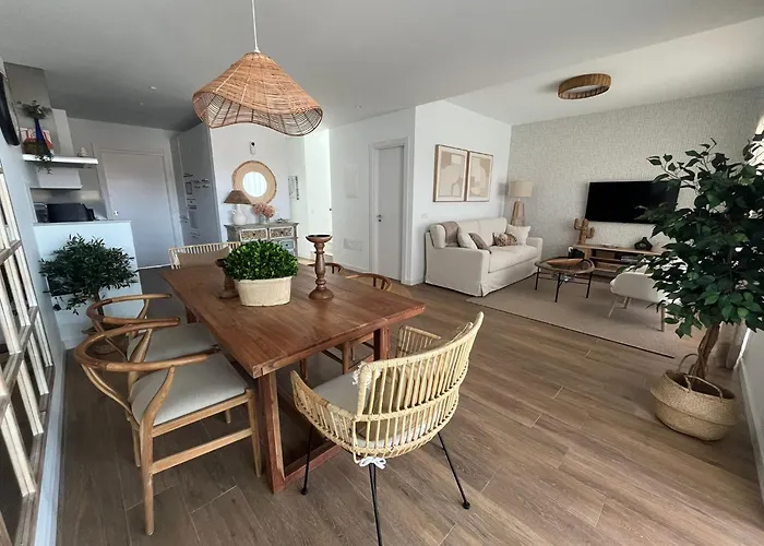 Serena Homes By Livvo *