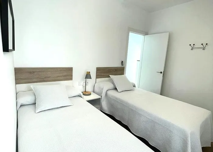 Serena Homes By Livvo بلايا بلانكا