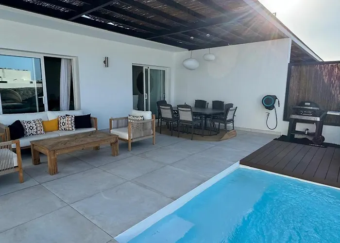 Serena Homes By Livvo فيلة بلايا بلانكا