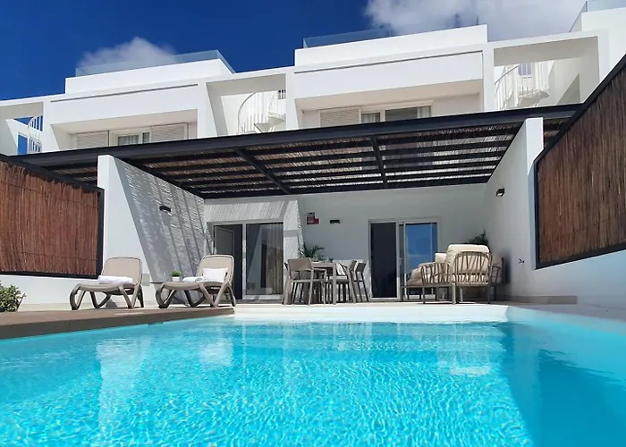 Serena Homes By Livvo *