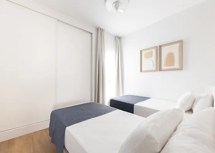 Serena Homes By Livvo فيلة